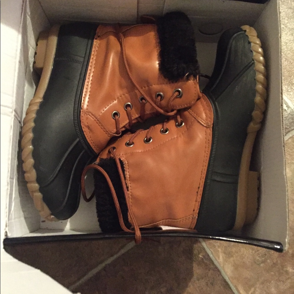 Girls winter boots